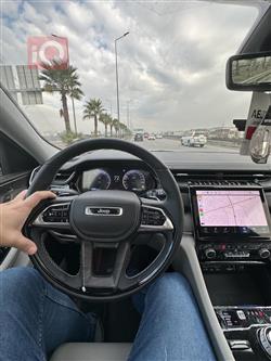 جیپ گراند شیرۆکی